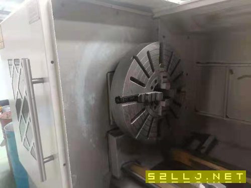 出售两台61100数控车