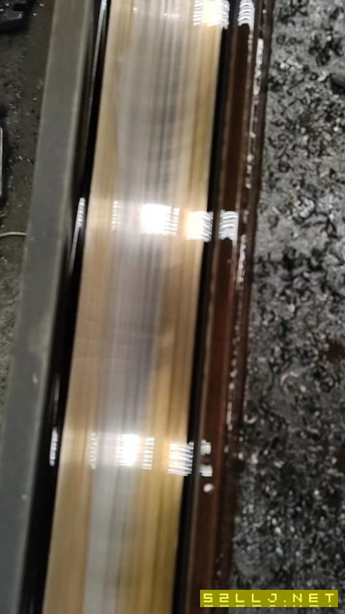 出售青岛永立4米龙门刨铣床