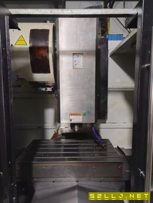 精品厦门大金855立加低价出售，三线轨，10000转主轴，.