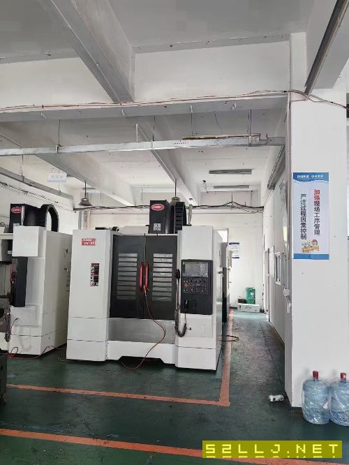准新乔峰VH-85重型CNC[强]