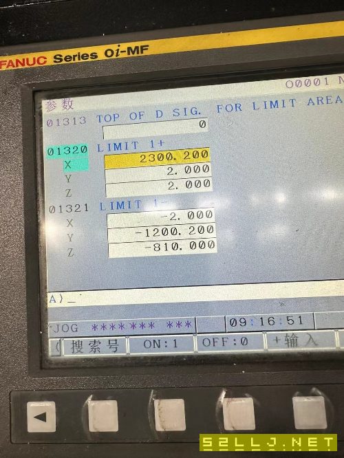 新到一台2017年华群2212两线一硬龙门加工中心，Y轴四.