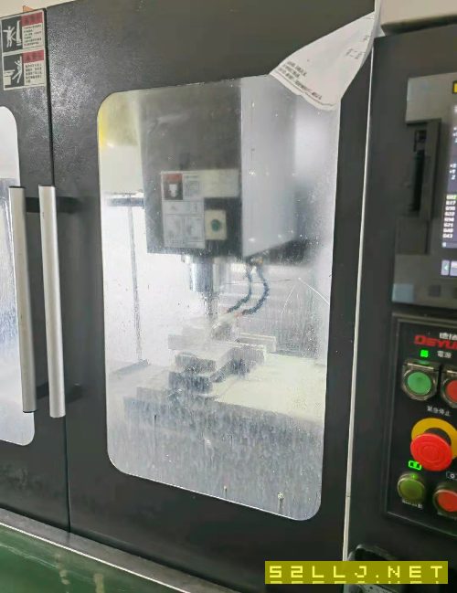 出售德阳850硬轨加工中心