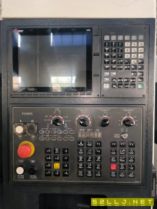 2021年河海855加工中心，三菱m80系统，带古田250四轴.