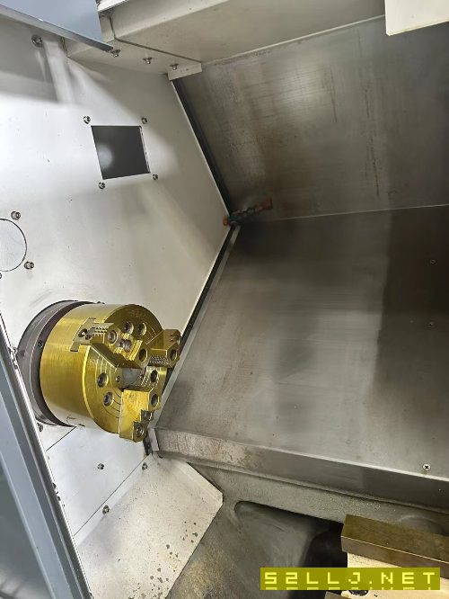2021年日本原装泷泽2100L6数控斜轨车床，8寸液压中孔.