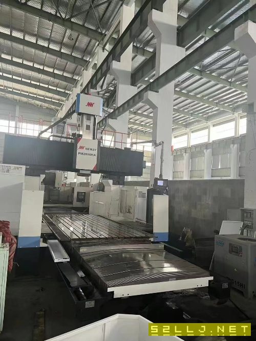 21年纽威2050龙门加工中心