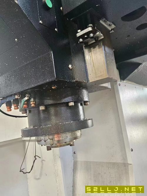 格勒嘛2518龙门，BT50主轴，发那科MF黑系统，af电机，.
