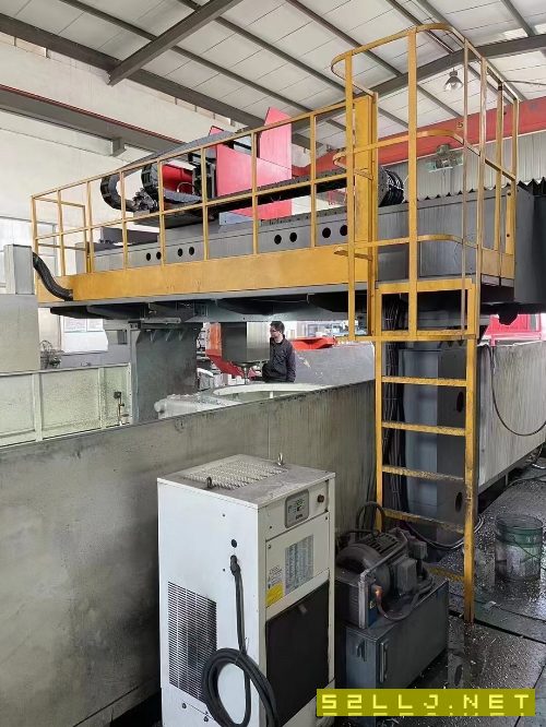 台湾轴兴2X4米龙门加工中心，主轴中心出水，三轴光栅.