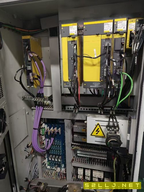 同款4台，2017年程泰200＋，主轴电机15kw，8寸机里面.