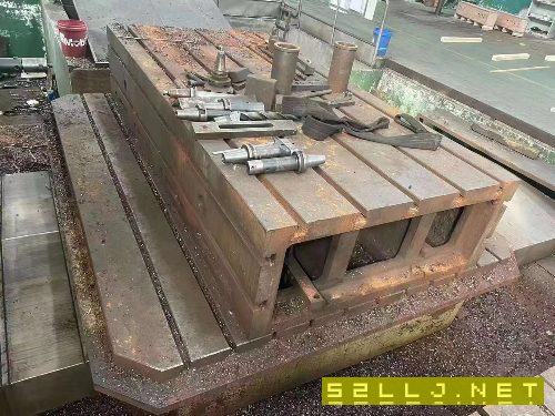 齐二6916数控落地镗，行程4&amp;amp；#215；12米，法格系统.