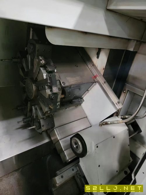 1890数控铣三硬轨三菱M70系统BT50主轴