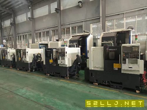 1890数控铣三硬轨三菱M70系统BT50主轴