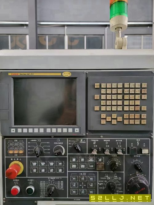 1890数控铣三硬轨三菱M70系统BT50主轴