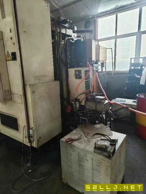 出售牧野630双工位卧加，BT50刀柄，66把刀库，硬轨，.