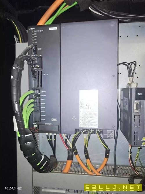 出售两台855加工中心