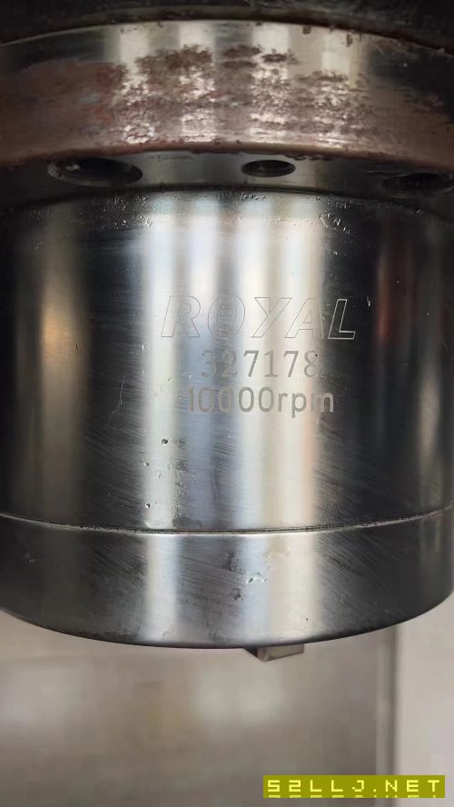 安装基本少用台湾威力1060加工中心40轴10000转