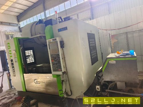 出售:国盛1165s重型加工中心，两线一硬，BT50主轴24支刀库，主轴油冷机，链.
