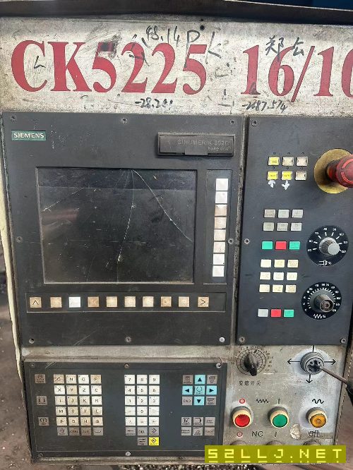 青岛永基4米立车，卡盘3.2米，加工高度1.6米