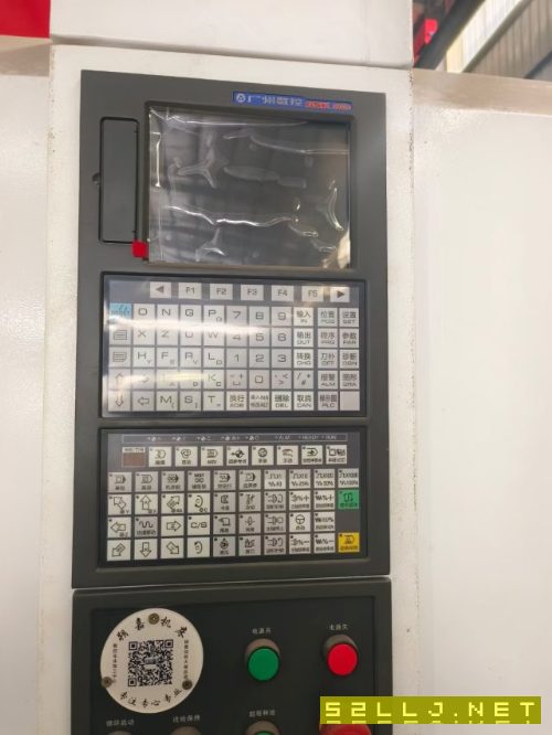 611253000数控车床。