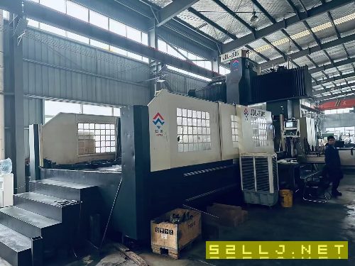 日威2805龙门加工中心，发那科MF系统，工作台5000/260.