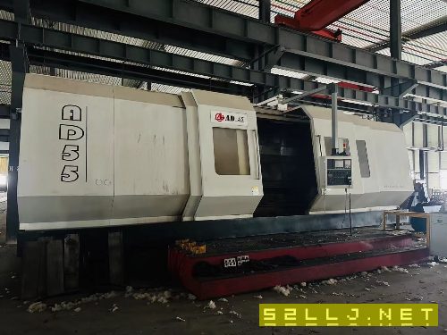 出售:2018年安阳AD55高精度数控斜身车床，回转直径1050mm，加工长度3850mm.
