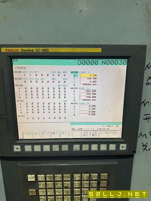 海天630双工位卧加