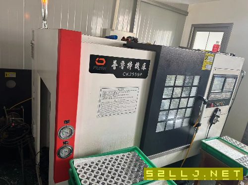 普鲁特精机斜车，22年使用在位，精度0.001，主轴单元.