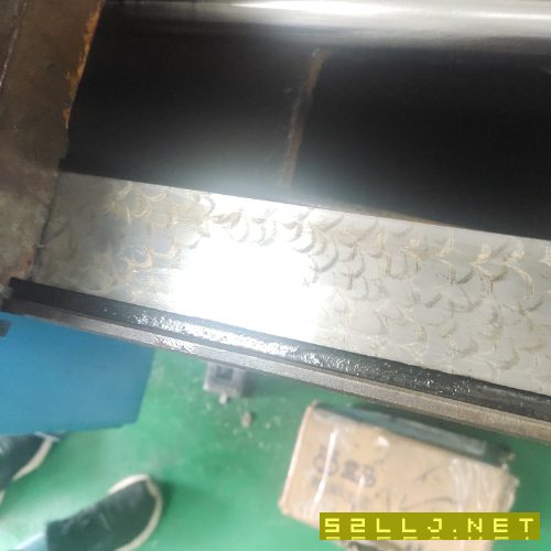 出售:秦川格兰德14321500万能磨床