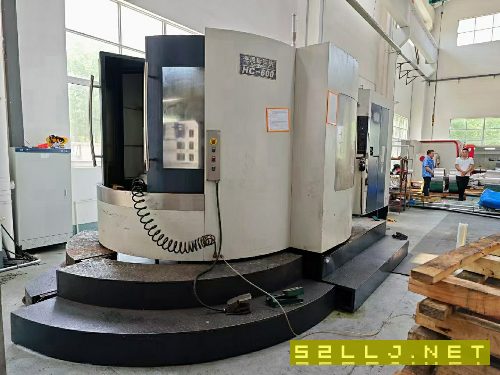 刚刚定下:德马630双台面卧加，发那科系统Mf系统，BT50.