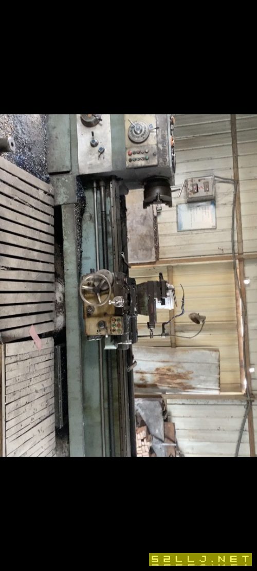 09年兰州61804米车床，带中心架跟刀架。