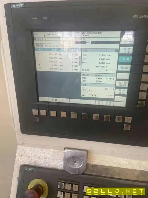台湾富裕数控铣镗床加工中心一台