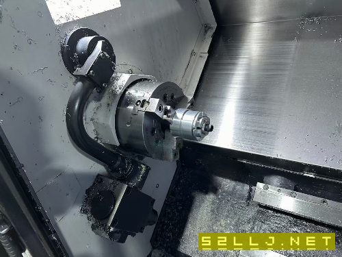 2020年斗山235车铣复合。8寸卡盘带尾座…