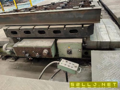 便宜出售：江重6913镗铣床，