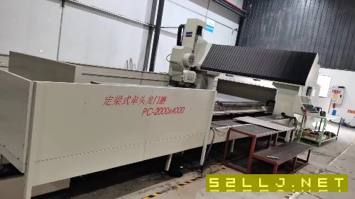 两台2516，一台4026，一台四米龙门磨