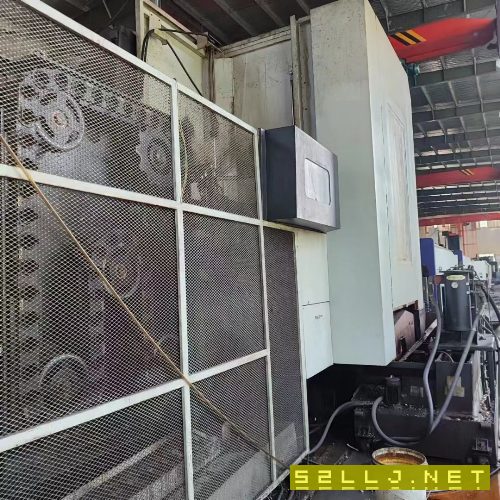 处理海天100H/D卧式加工中心一台，工作台1000/1250，.