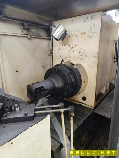 豫西机床厂T2118重卡汽车后桥壳双面专用镗床，直径550.