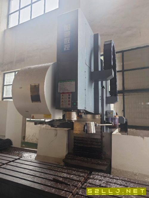 哈驰4500型材加工中心，发那科MF系统，BT40主轴，铸造床身，带龙头式排屑机.