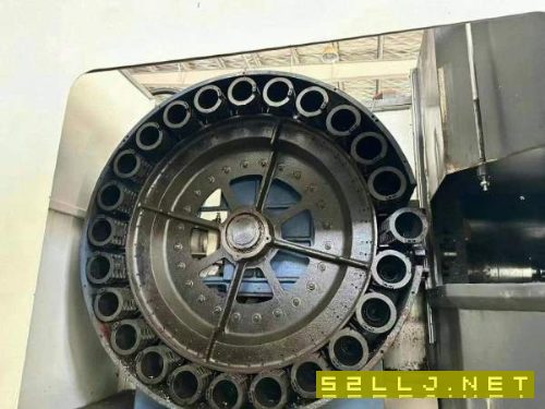 苏州纽威HM503T卧加双工作台交换三轴滚柱导轨发那科0i.