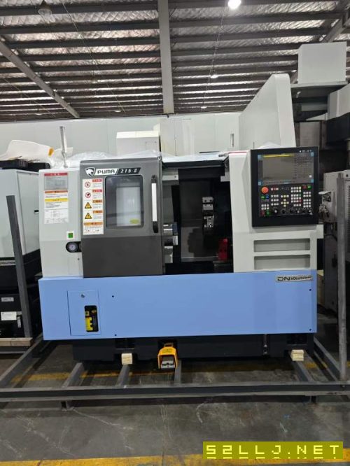 2024年出厂全新未用斗山PUMA215，8寸卡盘，18.5KW主轴.