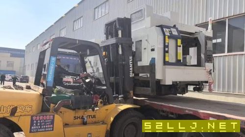 基本全新两台同款东台1米加工中心带日本250四轴
