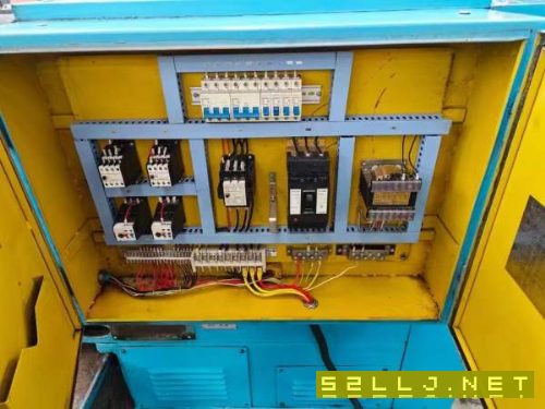 出售安阳2012年产CW6163BX2000普车,九成新