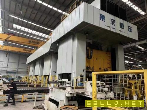 极品少用荣锻四点机械压力机冲压生产线规格：（2000T/.