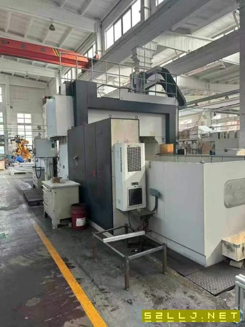 沈阳中捷2040龙门加工中心：西门子系统、北京研究所设.