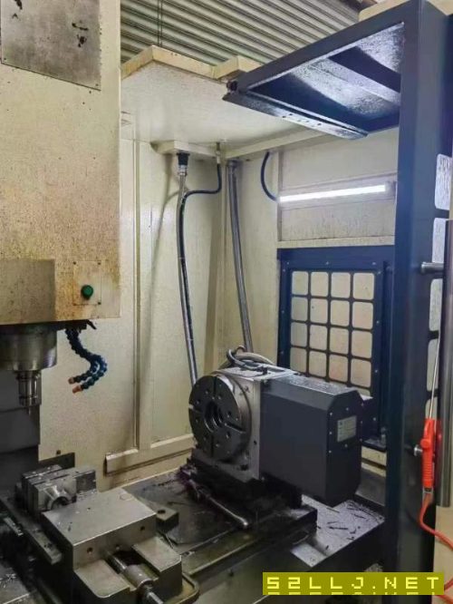 几万块钱秒杀保银850加工中心，两线一硬，M80系统，不.