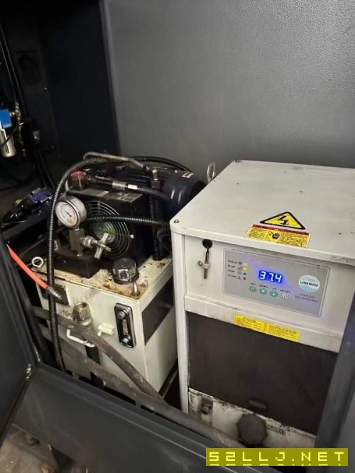 新到2019年台湾高峰1050,三轴线规BT40刀柄,发那科MF.