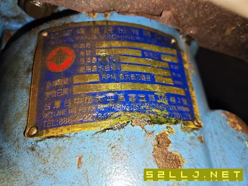 刚刚买下：2017年泉州嘉泰4025龙门一台，bt50齿轮头，.