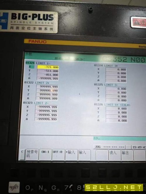 刚刚买下同款两台日本津上加工中心，三轴线规bt40主轴.