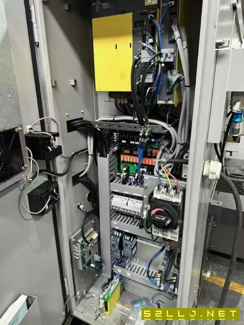 同款3台津上m08j数控车床，8寸卡盘，绝版机型！