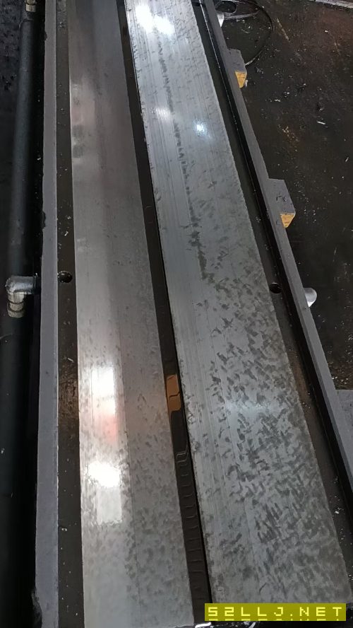 在位出售东方机床厂重型B2025龙门刨床，装上铣头就是.