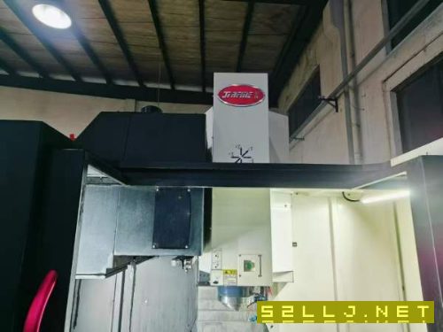 已售一台，精度一丝以内，用1000多个小时的准新机，新.