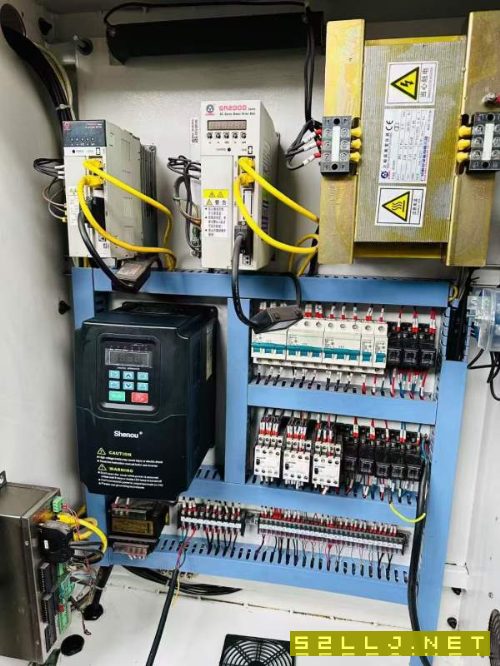 2021年6140/1000数控车一台，广数980TB3i总线值